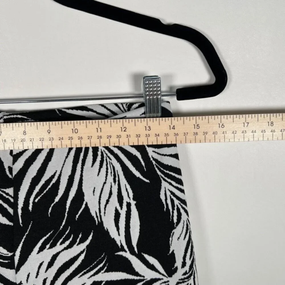 NWT ZARA Black/White Leaf Flare Jacquard Pants High Waist Elastic Waist Sz‎ L